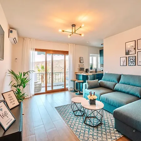 Bella Luna - Sea & Mountains Views Apartment Estepona